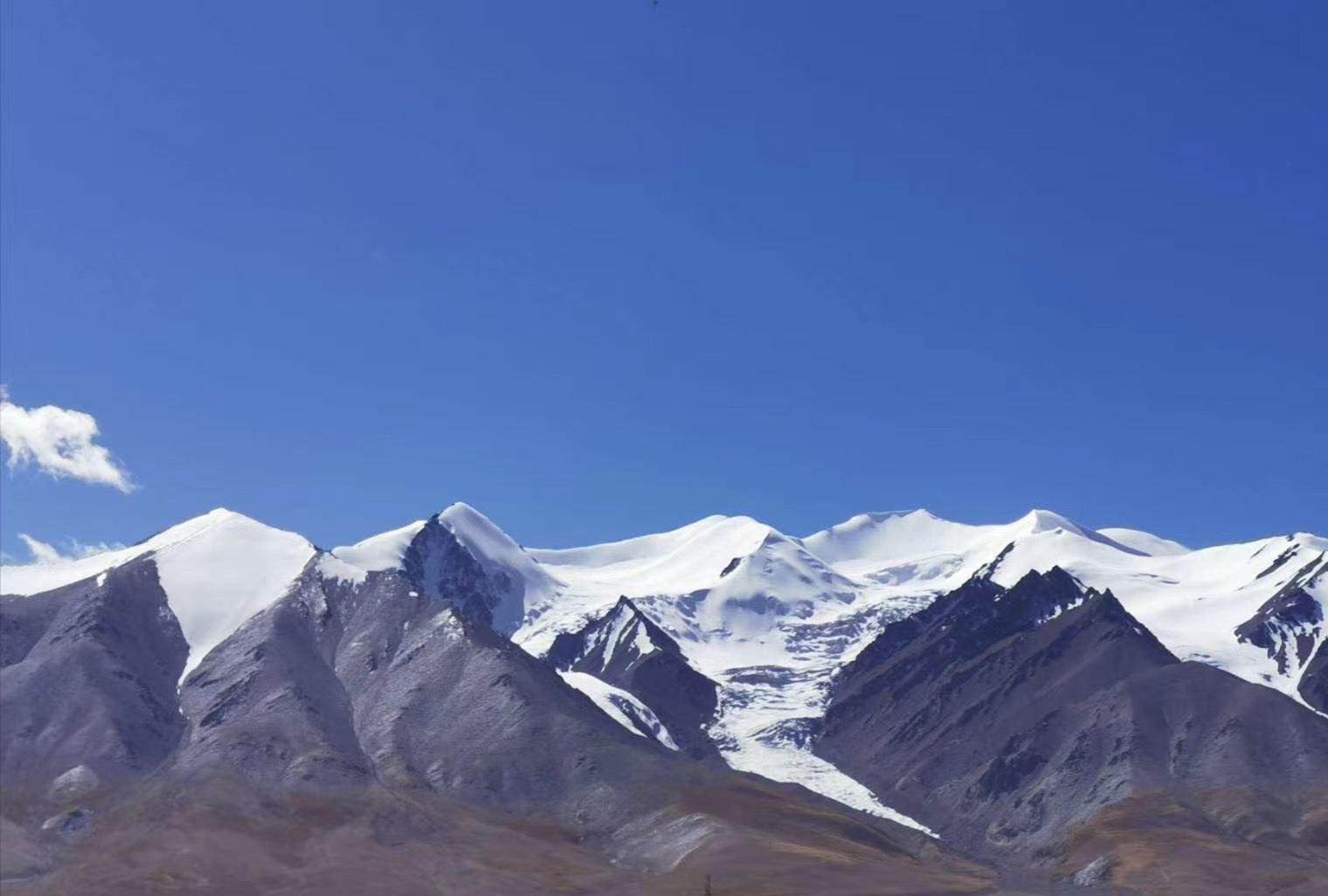 昆仑山旅游景点