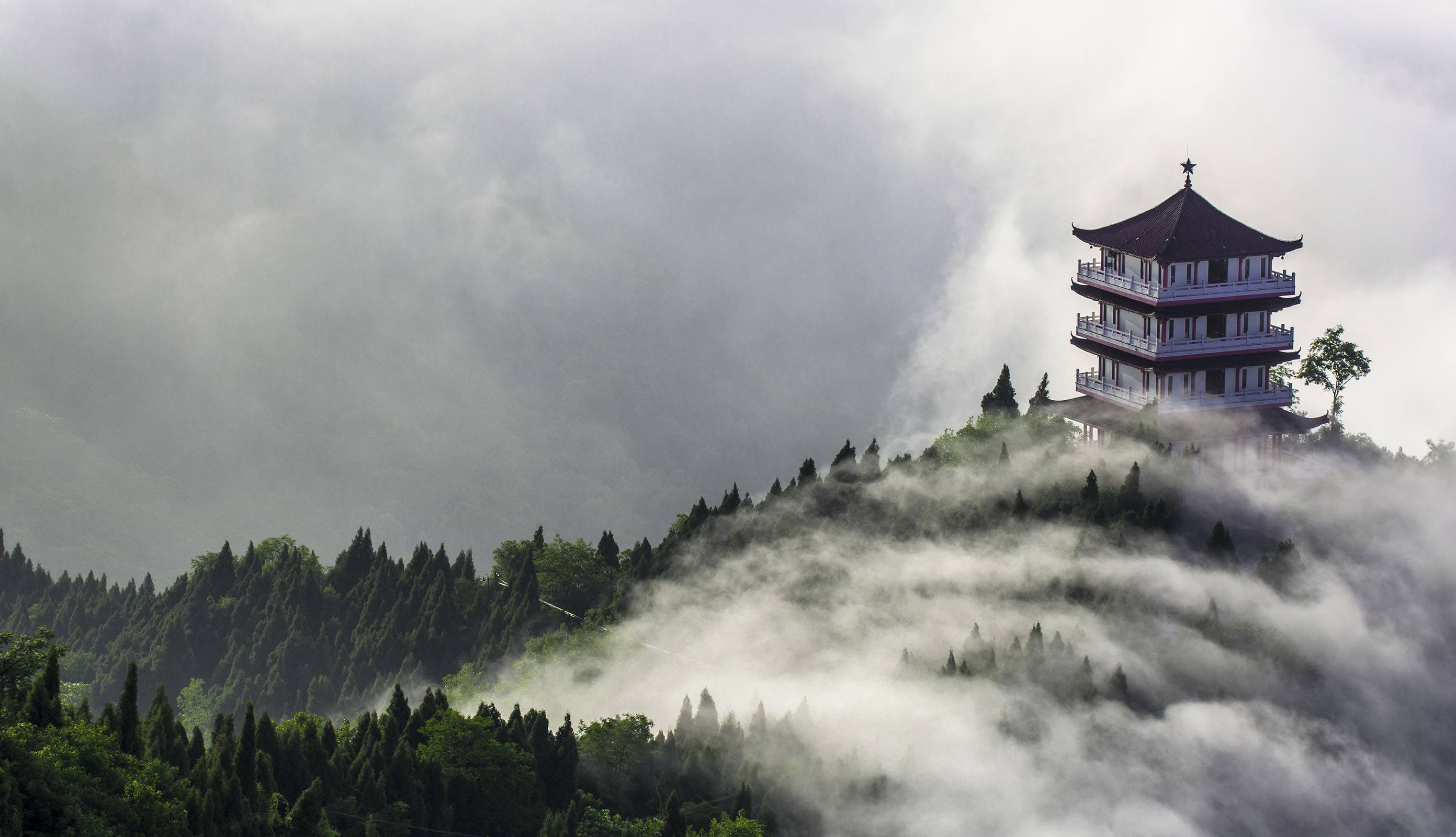 达州凤凰山景点介绍